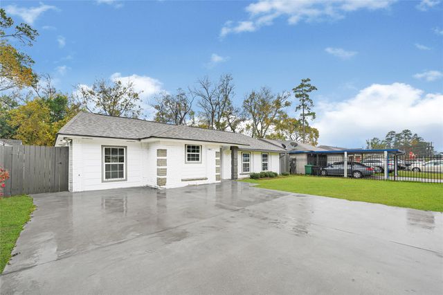 10842 Cheeves Drive, Houston, TX 77016