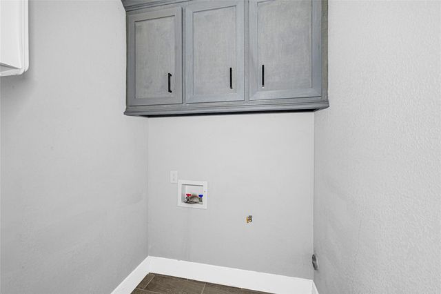 10842 Cheeves Drive, Houston, TX 77016