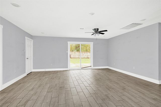 10842 Cheeves Drive, Houston, TX 77016