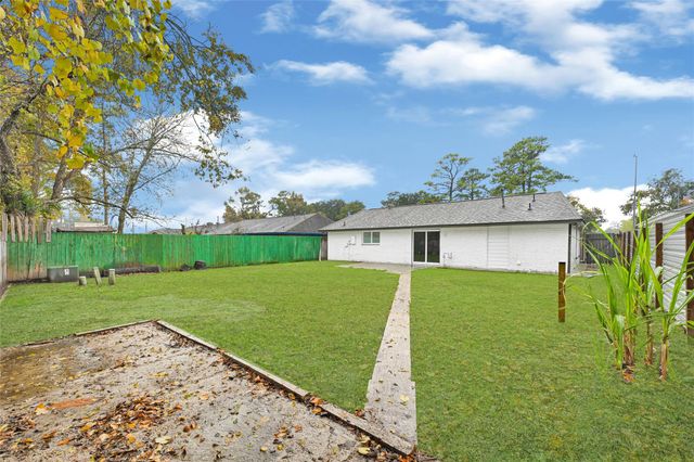 10842 Cheeves Drive, Houston, TX 77016