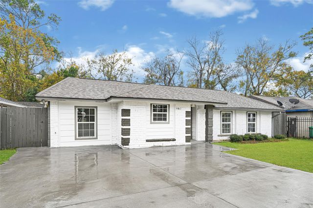 10842 Cheeves Drive, Houston, TX 77016