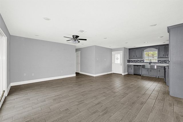 10842 Cheeves Drive, Houston, TX 77016