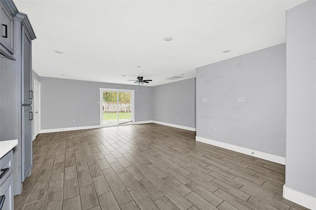 10842 Cheeves Drive, Houston, TX 77016