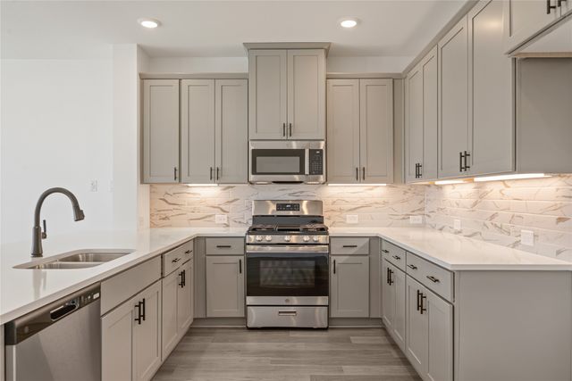 9609 Dahlia Boulevard, Mesquite, TX 75126