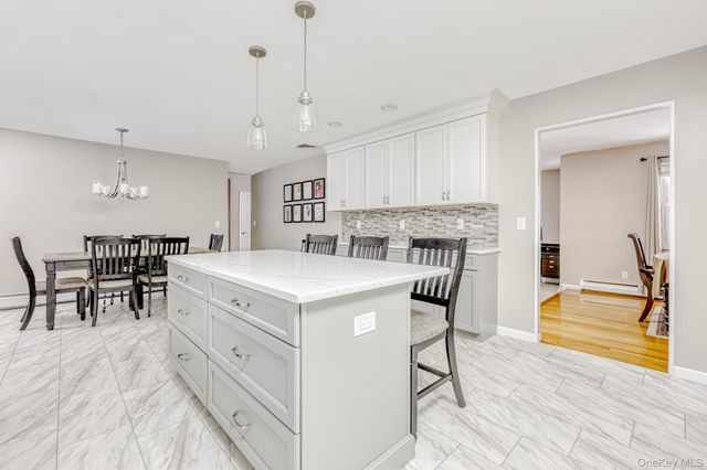 5 Moriah Lane, Suffern, NY 10901