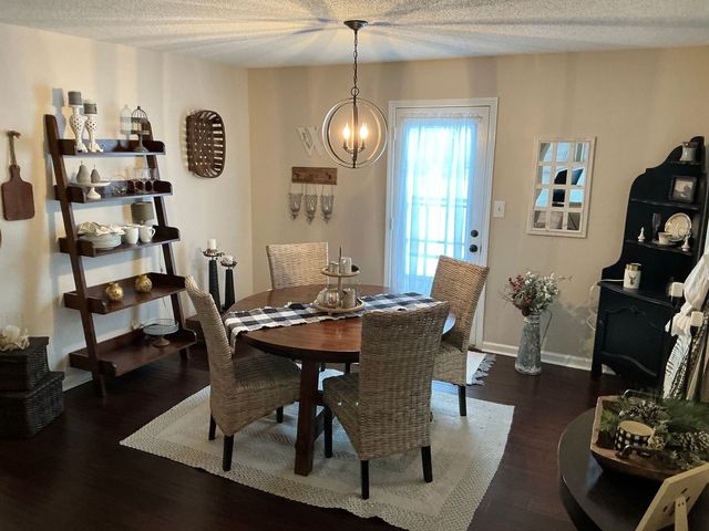 2157 Watertown Pl, Clarksville, TN 37043