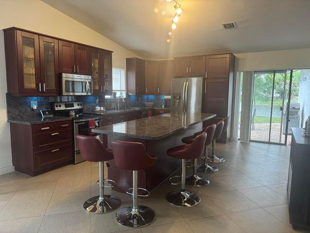 9335 NW 53rd Street, Sunrise, FL 33351