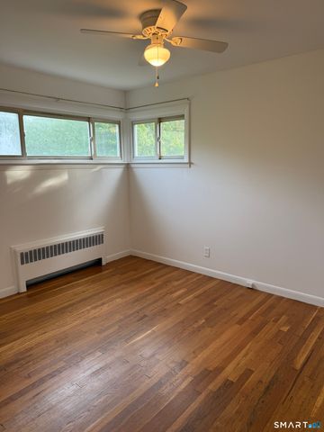 17 Sunset Drive, Shelton, CT 06484
