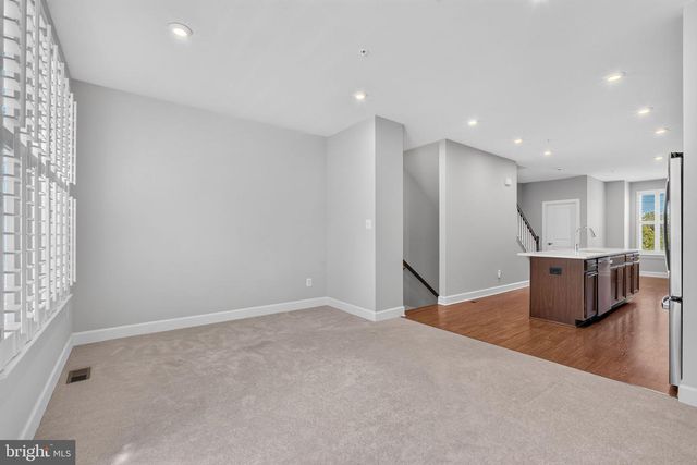 3555 CARNABY ST, Hyattsville, MD 20782