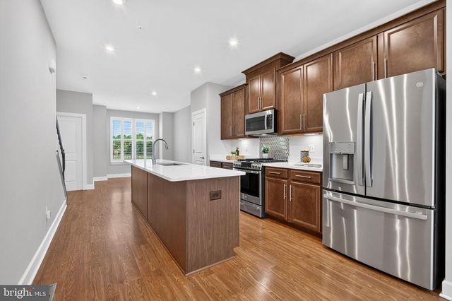 3555 CARNABY ST, Hyattsville, MD 20782