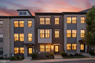 3555 CARNABY ST, Hyattsville, MD 20782