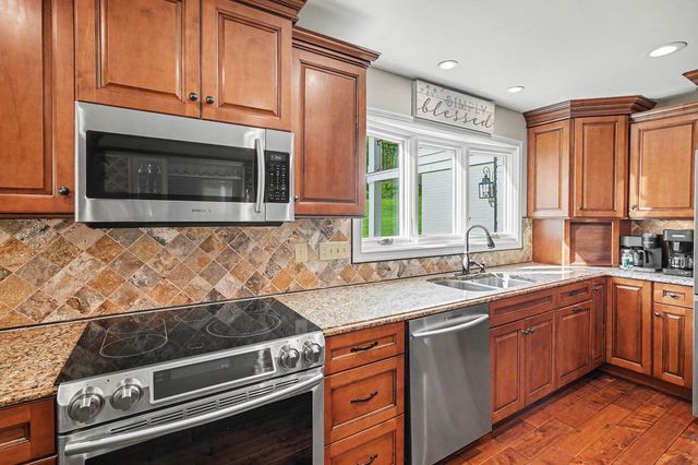 635 Sunnybrook Drive, Florence, KY 41042