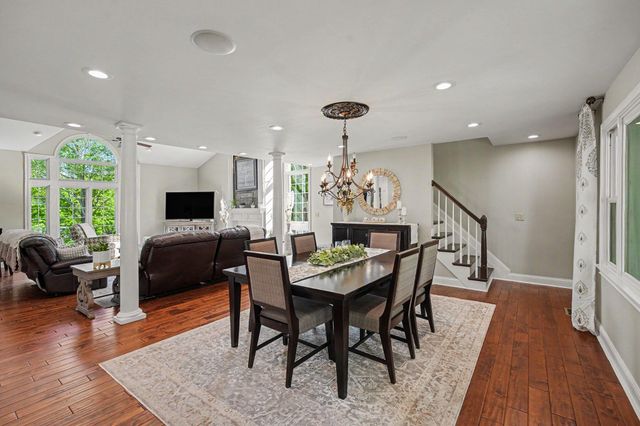 635 Sunnybrook Drive, Florence, KY 41042
