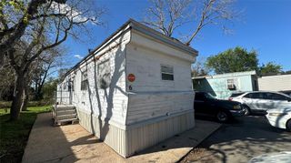 510 N Shirley Street 6, Alvin, TX 77511