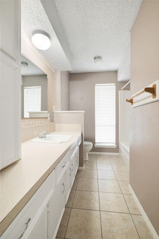 2808 Morenci Street, Pearland, TX 77584