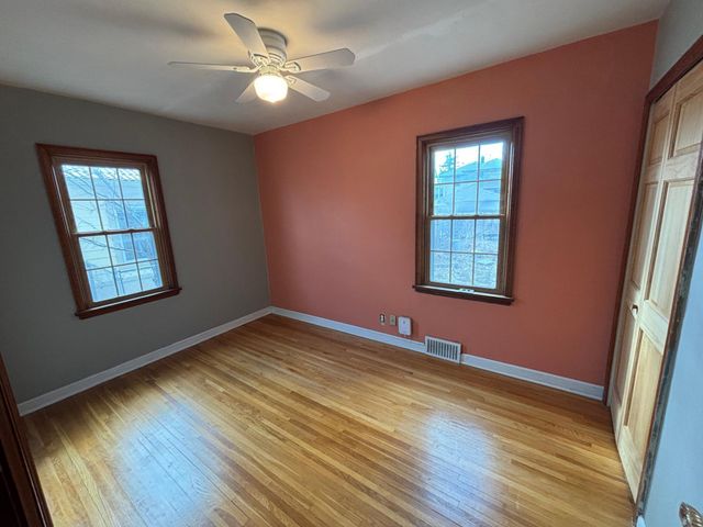 1108 California Avenue W, Saint Paul, MN 55108