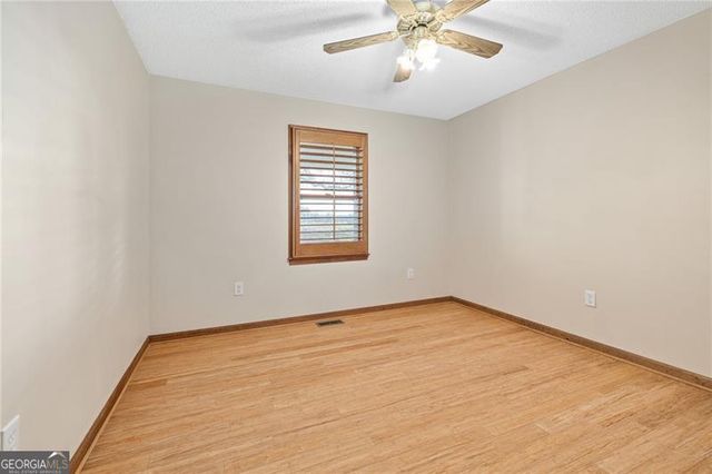 33 Andrews Road, Carnesville, GA 30521