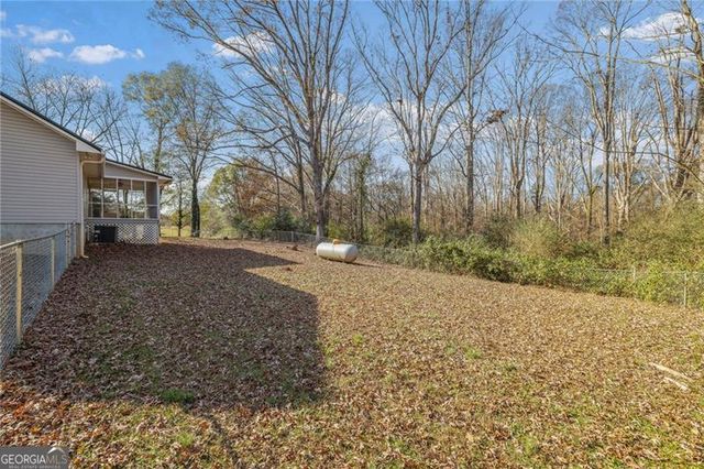 33 Andrews Road, Carnesville, GA 30521