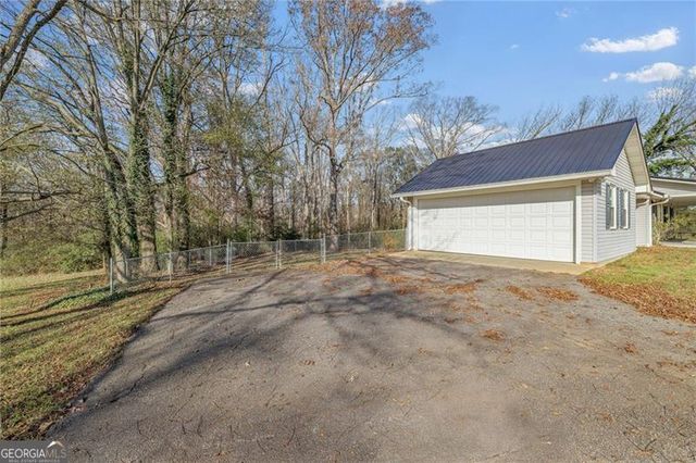 33 Andrews Road, Carnesville, GA 30521