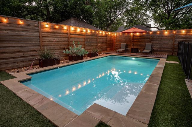 6045 Anita Street, Dallas, TX 75206