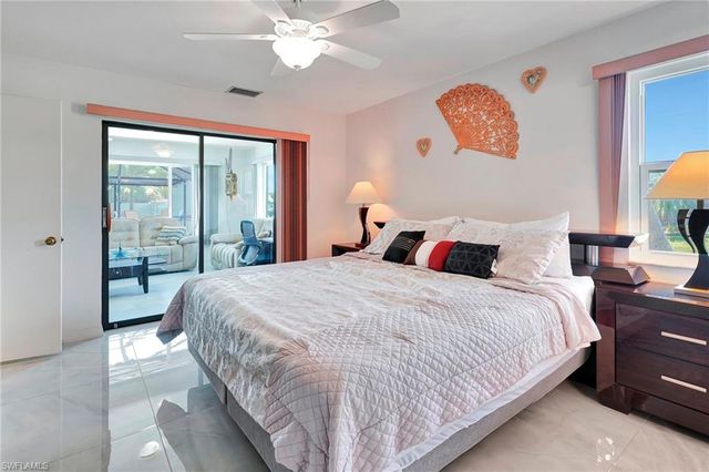 2216 SE 8th TER, Cape Coral, FL 33990