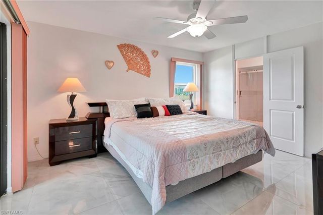 2216 SE 8th TER, Cape Coral, FL 33990