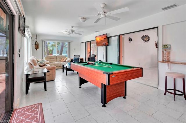 2216 SE 8th TER, Cape Coral, FL 33990