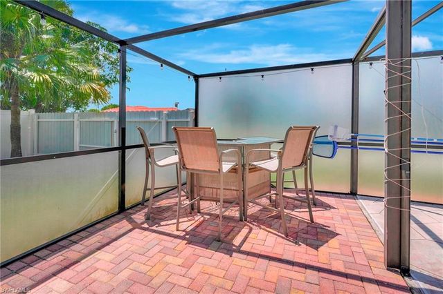 2216 SE 8th TER, Cape Coral, FL 33990