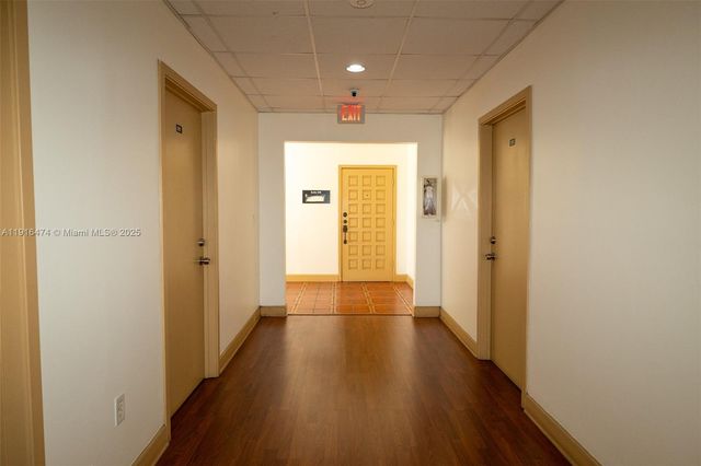 1450 NW 17th Ave, Miami, FL 33125