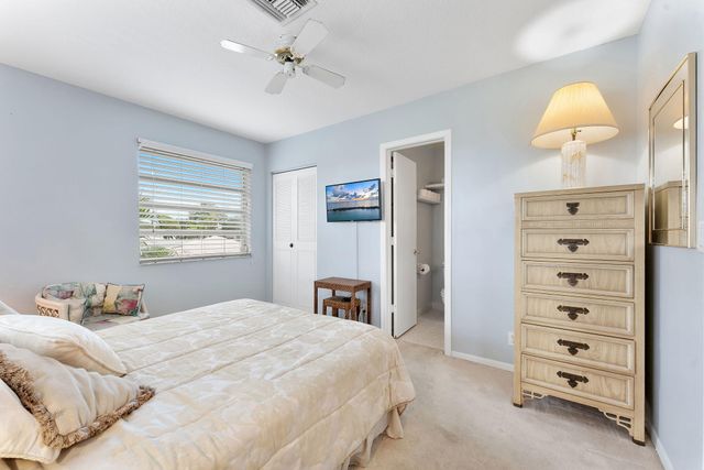 2401 DEL AIRE Boulevard 201, Delray Beach, FL 33445