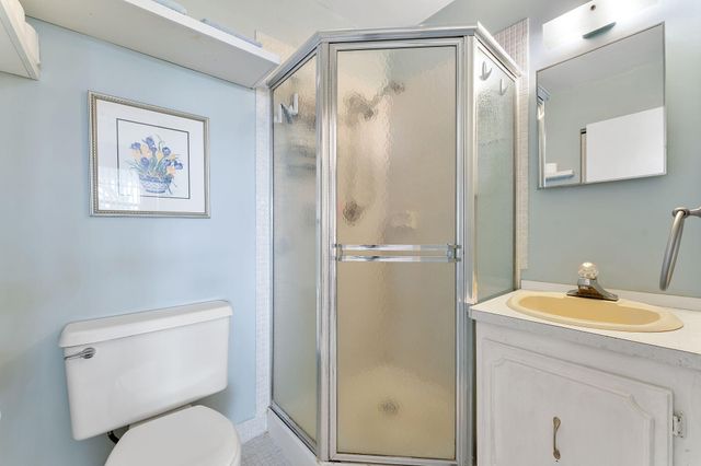 2401 DEL AIRE Boulevard 201, Delray Beach, FL 33445