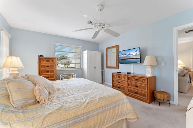 2401 DEL AIRE Boulevard 201, Delray Beach, FL 33445