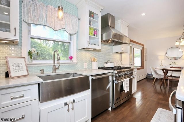 34 Blish Pl, Dumont Boro, NJ 07628