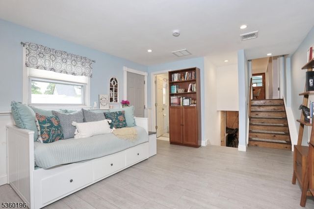 34 Blish Pl, Dumont Boro, NJ 07628