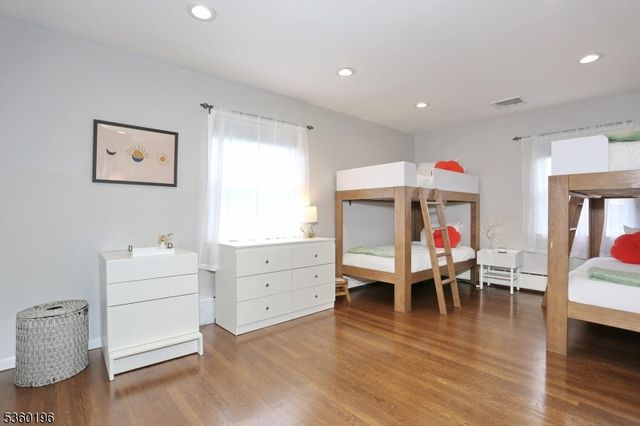 34 Blish Pl, Dumont Boro, NJ 07628