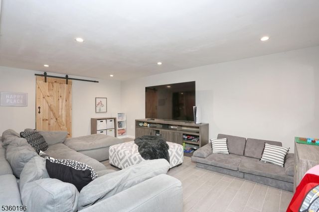 34 Blish Pl, Dumont Boro, NJ 07628