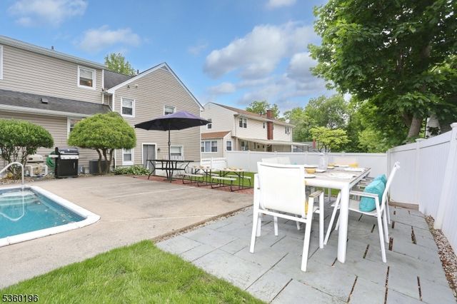 34 Blish Pl, Dumont Boro, NJ 07628