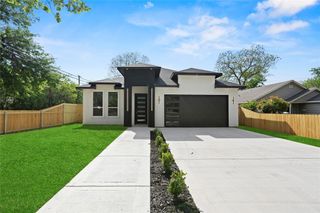 1531 E Waco Avenue, Dallas, TX 75216