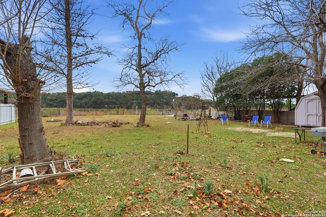 545 S lakeshore, Bandera, TX 78003