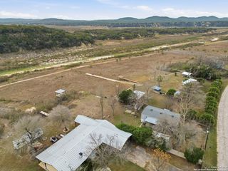 545 S lakeshore, Bandera, TX 78003