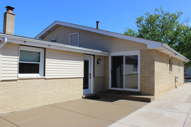 5428 138th Street, Crestwood, IL 60418