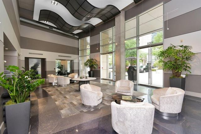 1901 Post Oak Blvd Boulevard 3304, Houston, TX 77056