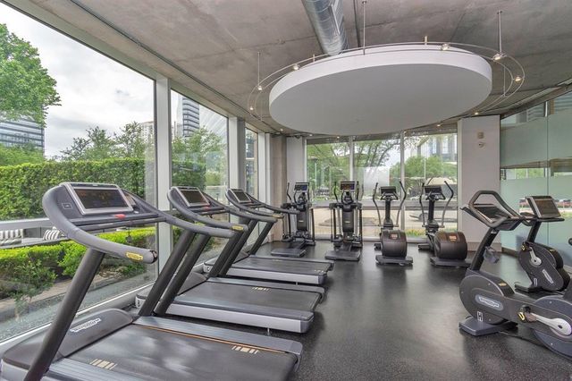 1901 Post Oak Blvd Boulevard 3304, Houston, TX 77056