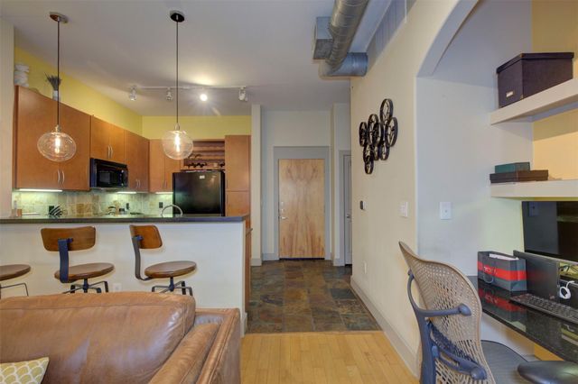1901 Post Oak Blvd Boulevard 3304, Houston, TX 77056