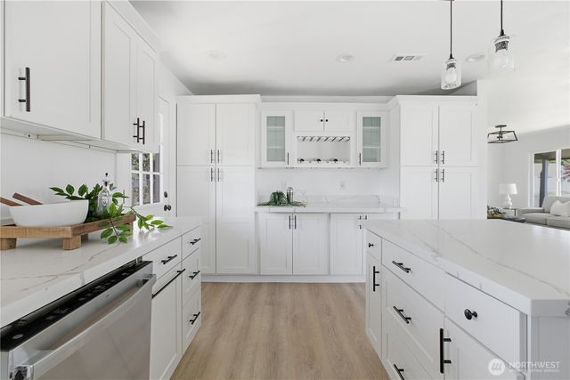 2516 S 70th Street, Tacoma, WA 98409