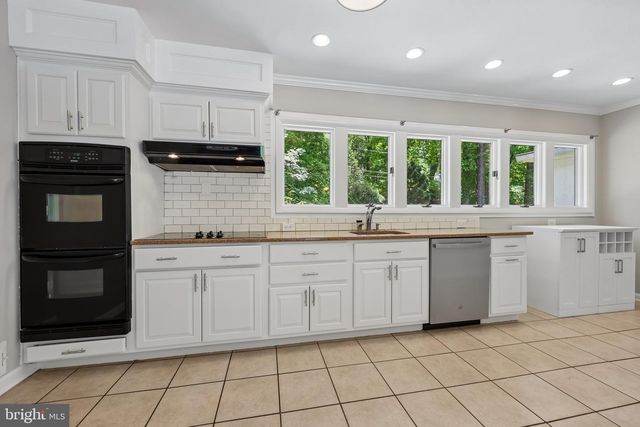 10410 GARY RD, Potomac, MD 20854