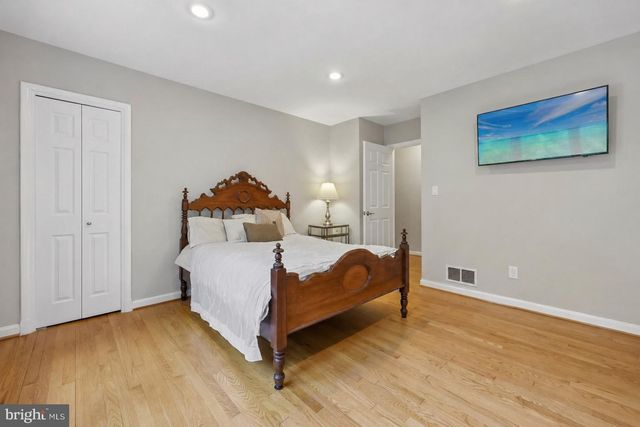 10410 GARY RD, Potomac, MD 20854