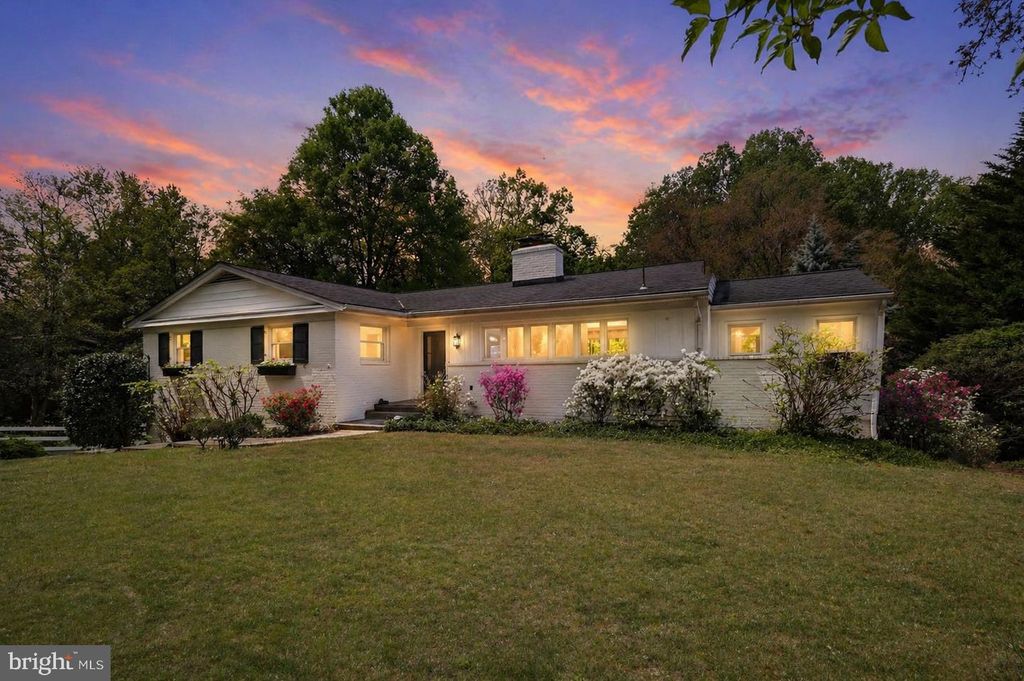 10410 GARY RD, Potomac, MD 20854