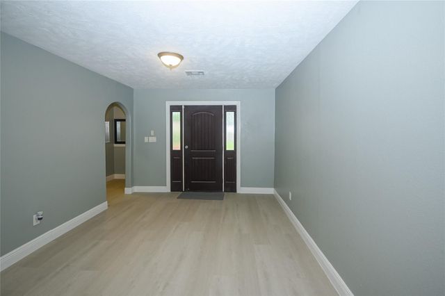 7522 Jackwood Street, Houston, TX 77074