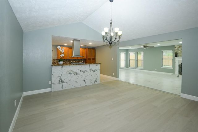7522 Jackwood Street, Houston, TX 77074